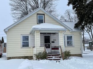 202 Longridge Ave, Rochester, NY 14616