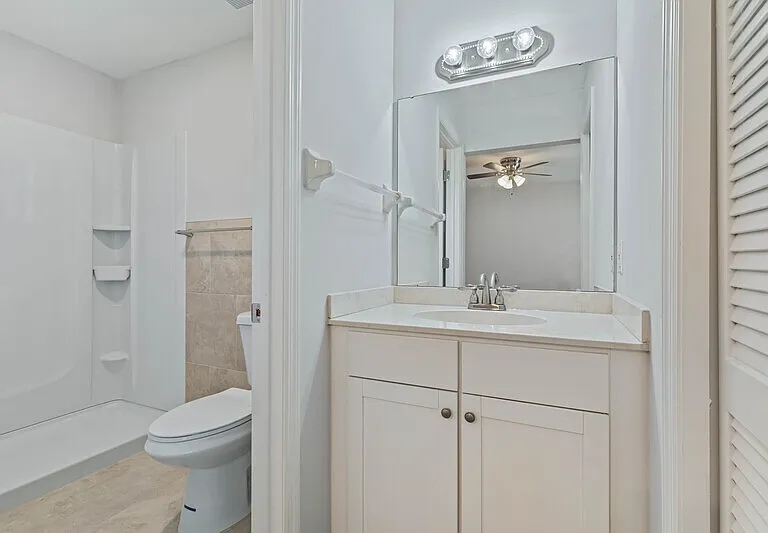 29 Wood Arbor Ln #B — Photo 16