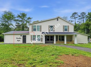 127 Summit St #B, Rossville, GA 30741