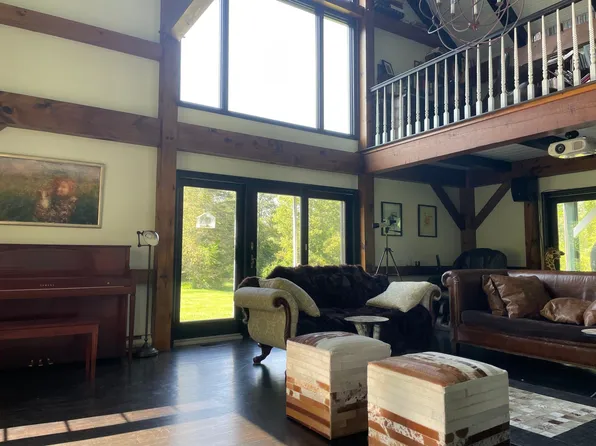 53 Westminster Rd, Lenox, MA 01240