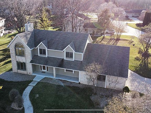 2nd image of 13105 W Scarborough Dr