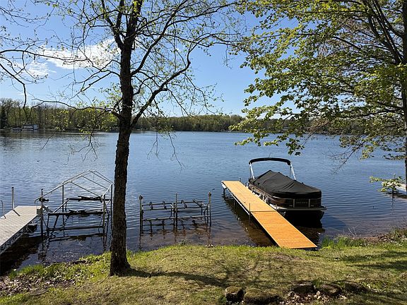 5th image of W14044 Island Lake Road
