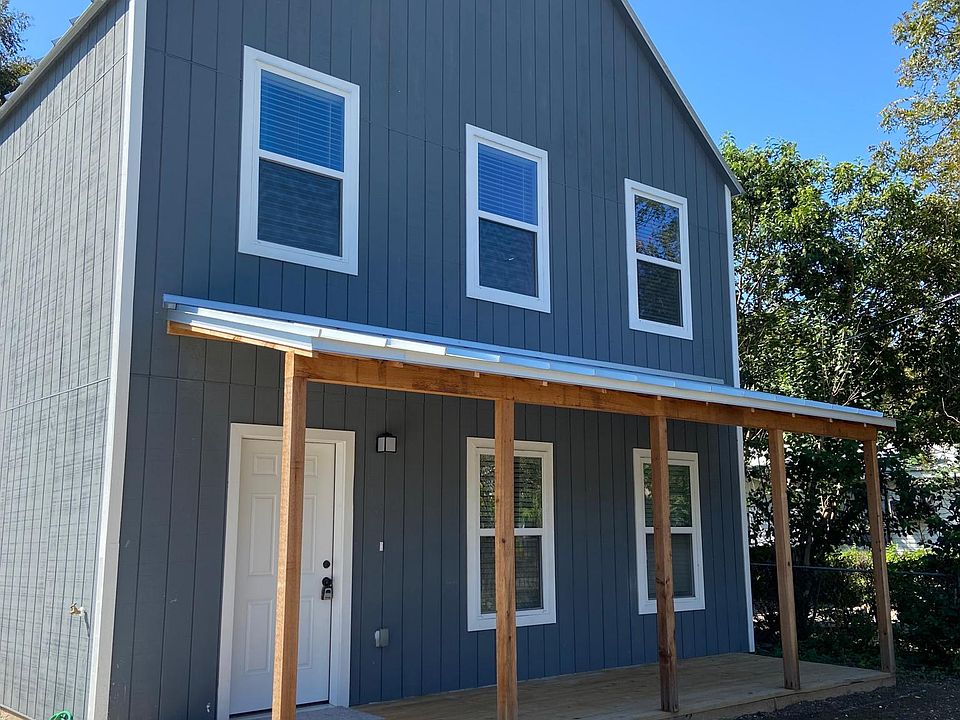 1st image of 1038 Flanders Ave