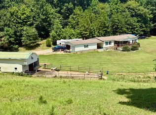 1410 Old Chisholm Trl, Dandridge, TN 37725