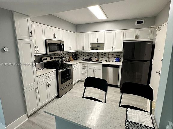 2nd image of 5151 Collins Ave APT 427