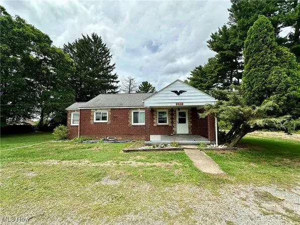 291 Morrow Ln, Wintersville, OH 43953