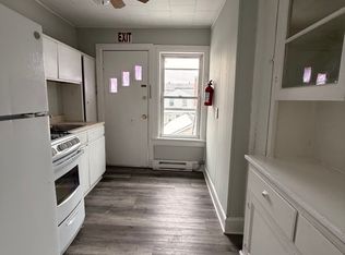 402 Cinnaminson Ave UNIT 3, Palmyra, NJ 08065