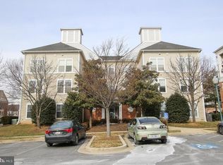 110 Watkins Pond Blvd #1-201, Rockville, MD 20850