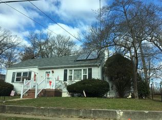 35 Finchley Blvd, Lakewood, NJ 08701
