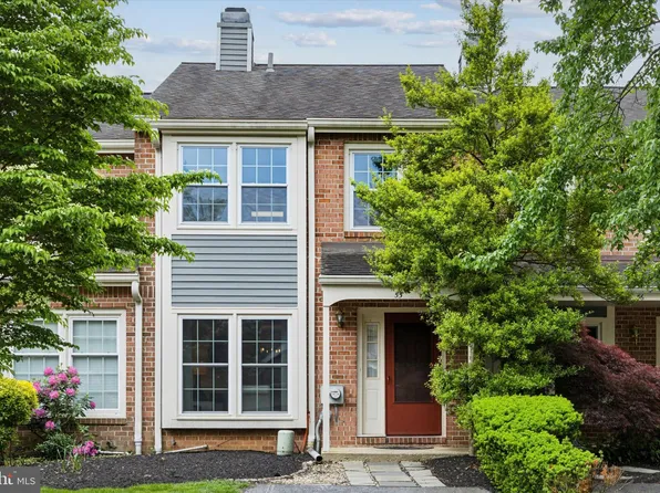 55 Abrams Ln, Chesterbrook, PA 19087