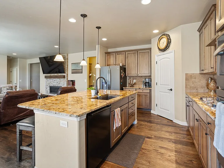2156 Villa Creek Cir — Photo 10