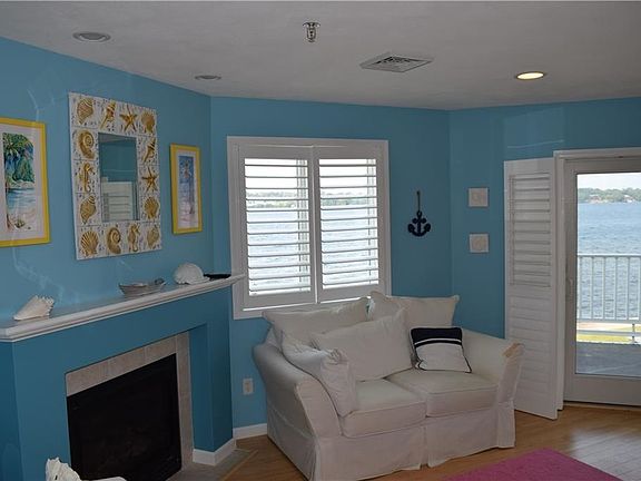 4th image of 35 Dockside Dr
