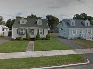 283 Abbott St, Springfield, MA 01118