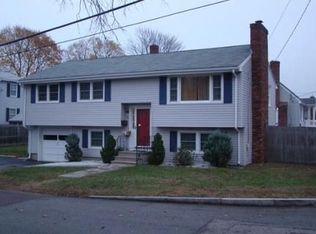 3 Canterbury Dr, Reading, MA 01867