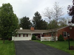 5212 Oakbrooke Dr, Dayton, OH 45440