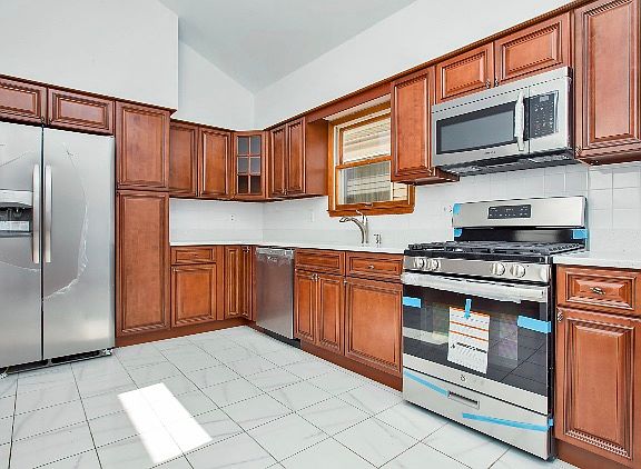 Custom Design cabinetry 