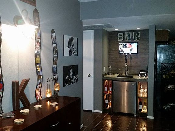 5th image of 2407 W Portobello Ave