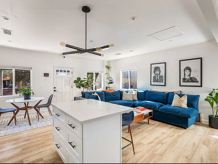 6029 Eleanor Ave — Photo 8