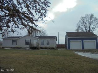 540 E Long Lake Rd, Orleans, MI 48865