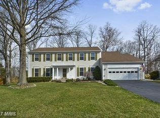 7 Owens Ct, Sterling, VA 20165