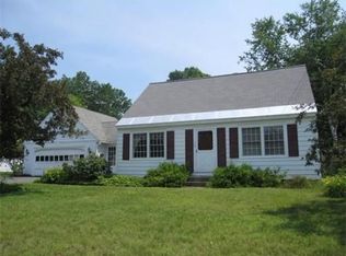 19 Bulkley St, Turners Falls, MA 01376
