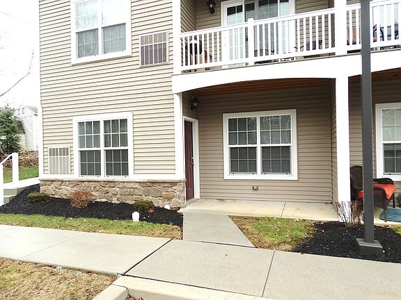 Entrance to Apartment