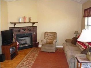 4554 Greymont Dr, Louisville, KY 40229