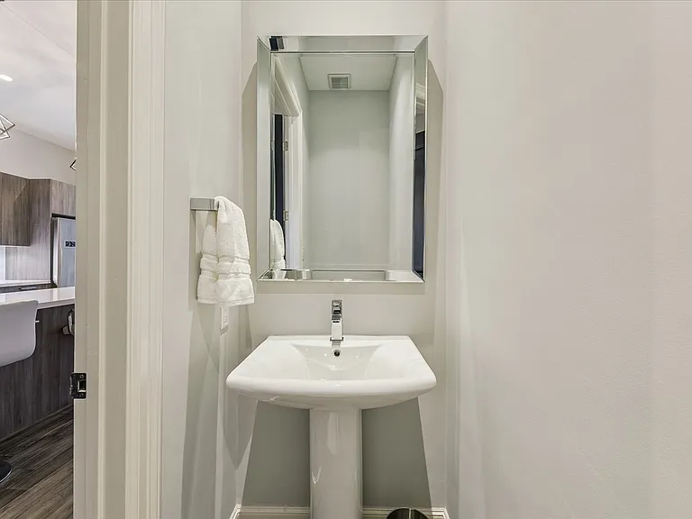 1211 Caroline St #1304 — Photo 23