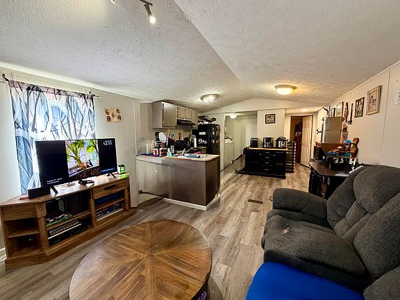 4th image of 5361 Private Road 1262