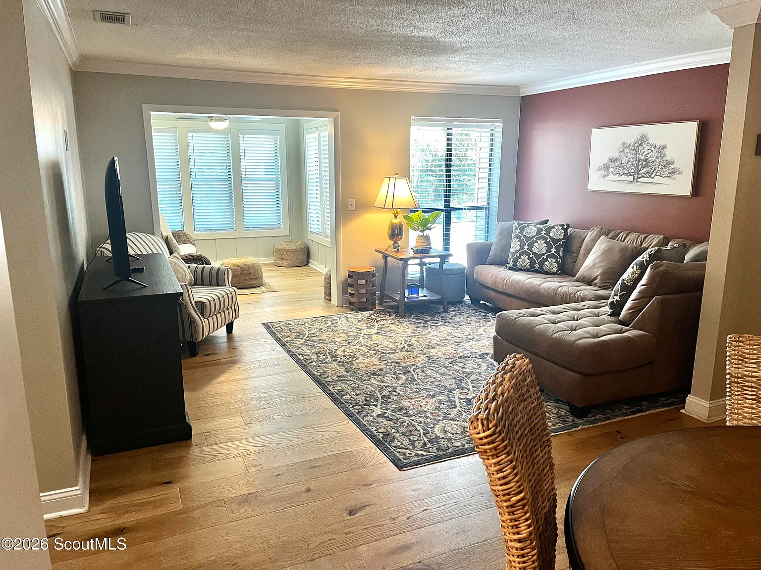 3 bed, 2.0 bath, 1400 sqft, $3,995 — Photo 1