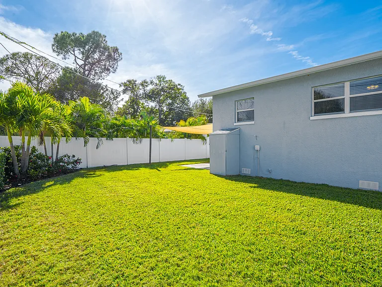4420 W Fair Oaks Ave — Photo 34