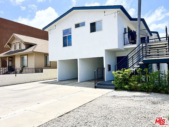 2nd image of 1336 W 37th Dr APT 3