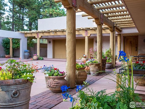4th image of 188 Wild Horse Cir