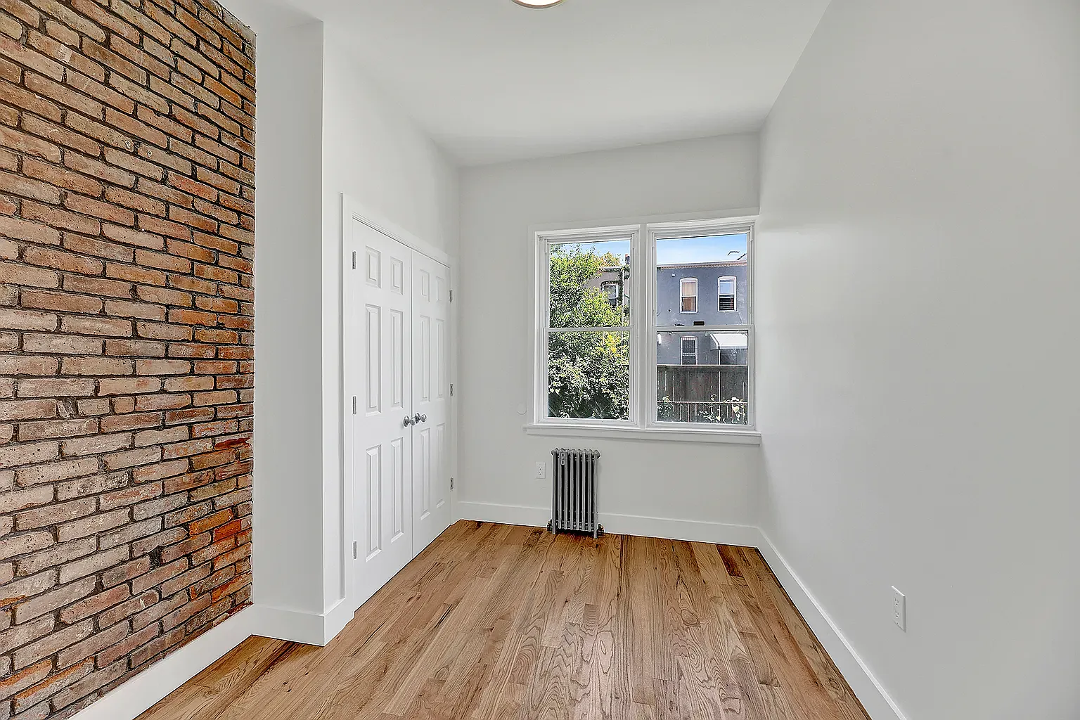 9716 Farragut Road — Photo 4