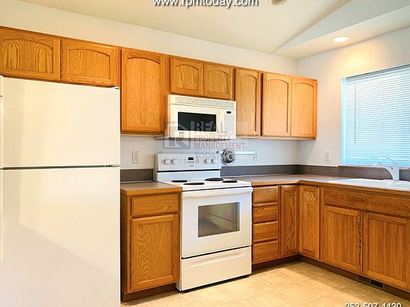 4th image of 1115 E 53rd St