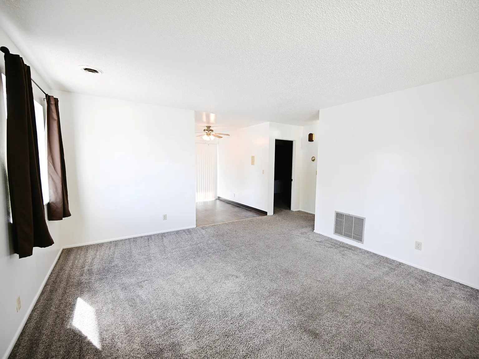 1104 3rd Avenue West - 8 — Photo 3