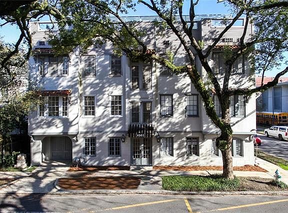 2nd image of 4503 Prytania St APT D