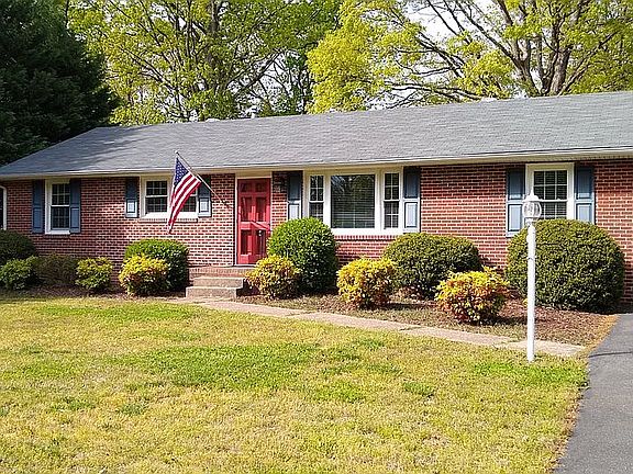 3rd image of 9302 Avalon Dr