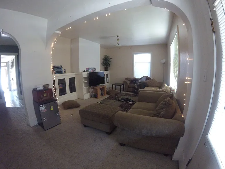 709 N University Ave #UP — Photo 6