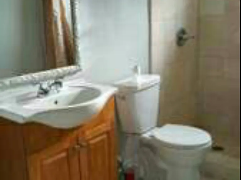 10315 SW 35th Ter — Photo 3
