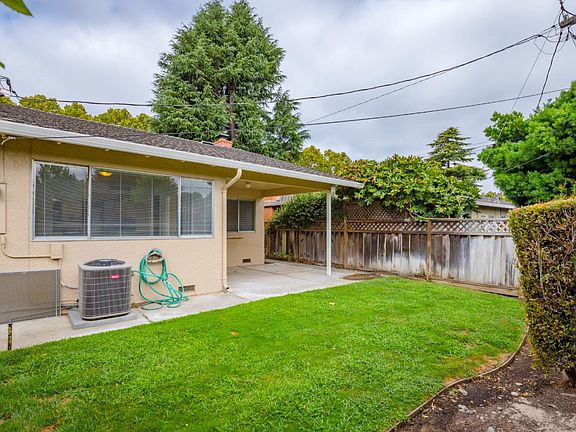 3rd image of 2284 &2286 Meridian Ave