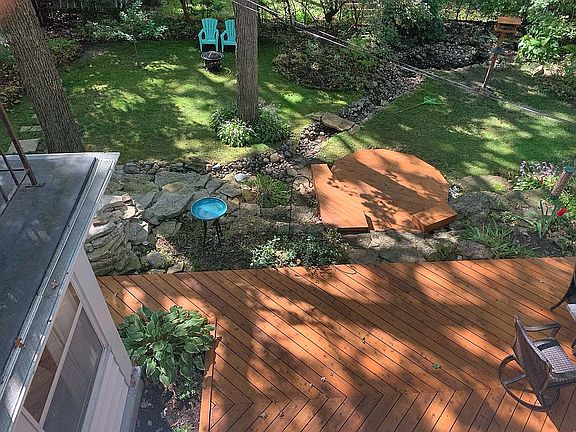 2nd image of 224 Oak Hill Dr