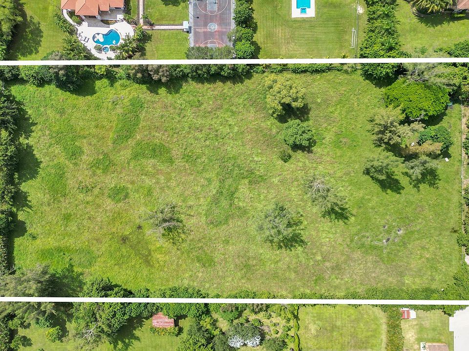 2nd image of 850 NW 124th Avenue