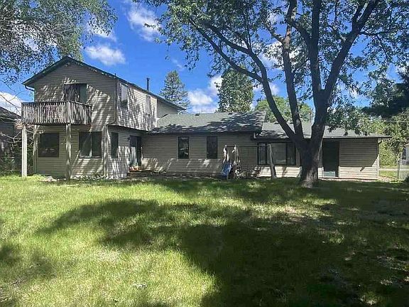 2nd image of 232 106th Ave NW