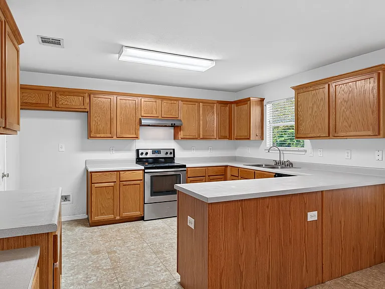659 Lynx Mtn — Photo 18