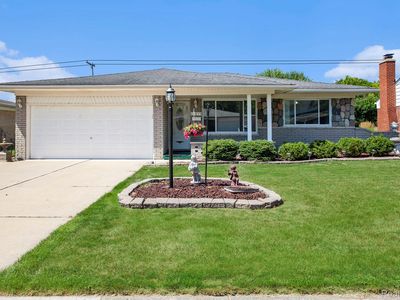 11217 Lorman Dr, Sterling Heights, MI, 48312