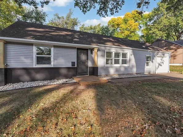 7600 Norwood St, Prairie Village, KS 66208