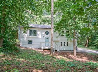 350 Gold Creek Trl, Hiram, GA 30141