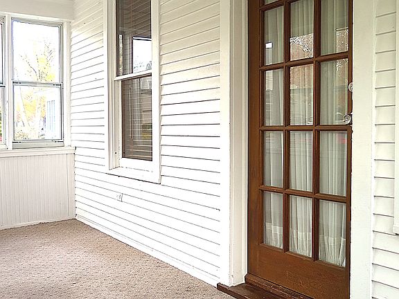 Screened Front Porch