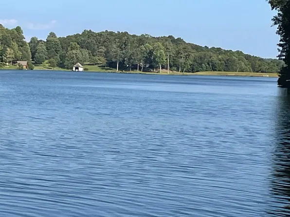 108 Lake Watch Point, Cleveland, GA 30528
